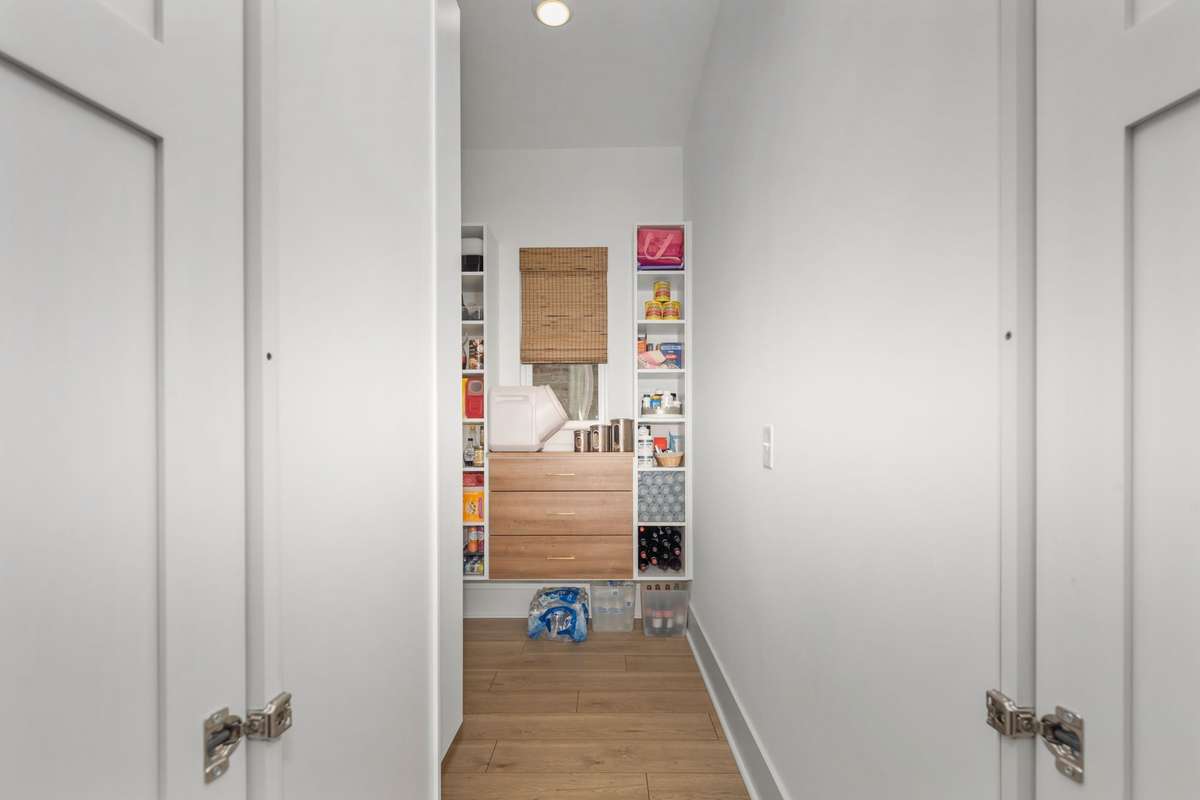 Walk-in pantry!