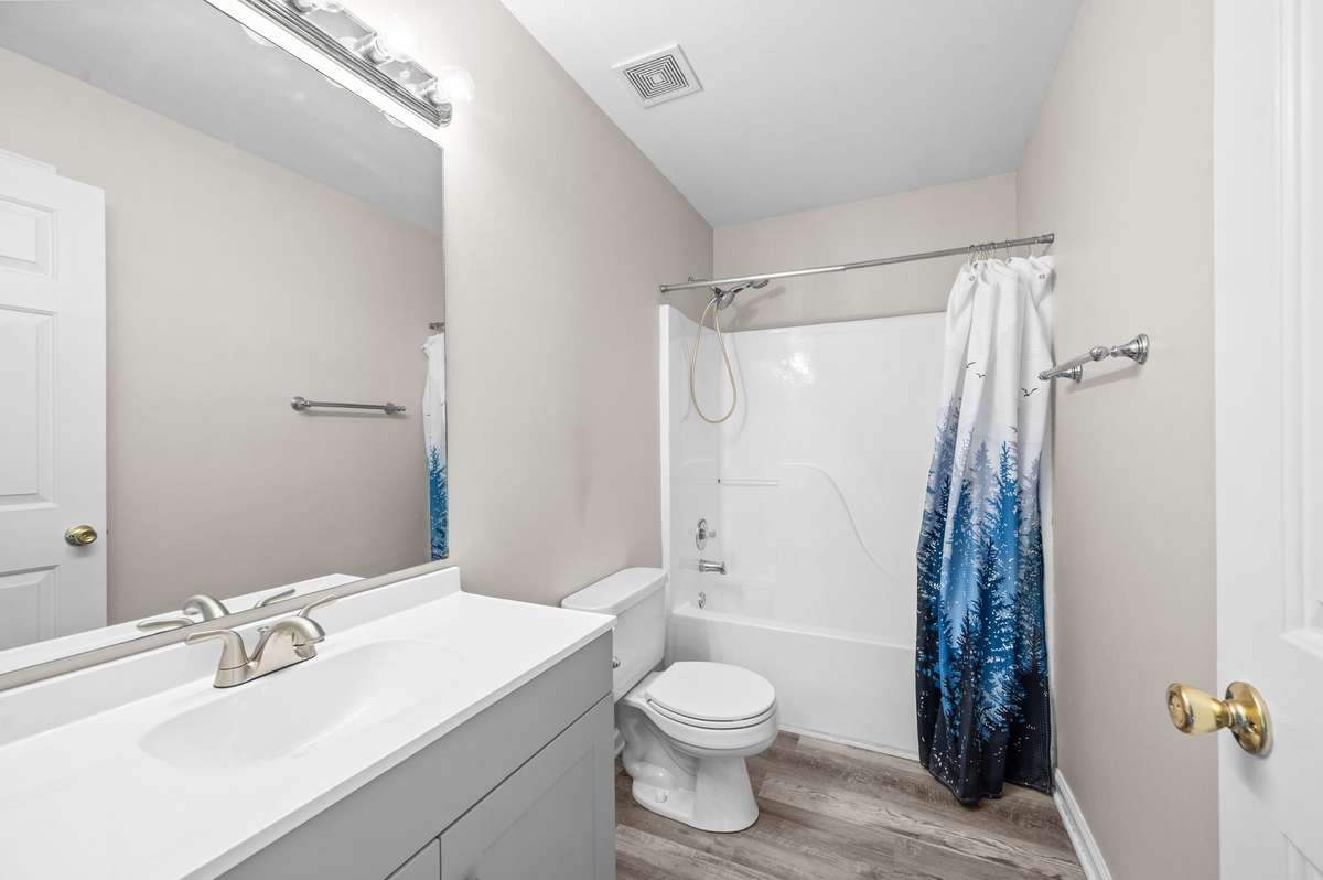 Upstairs Bath
