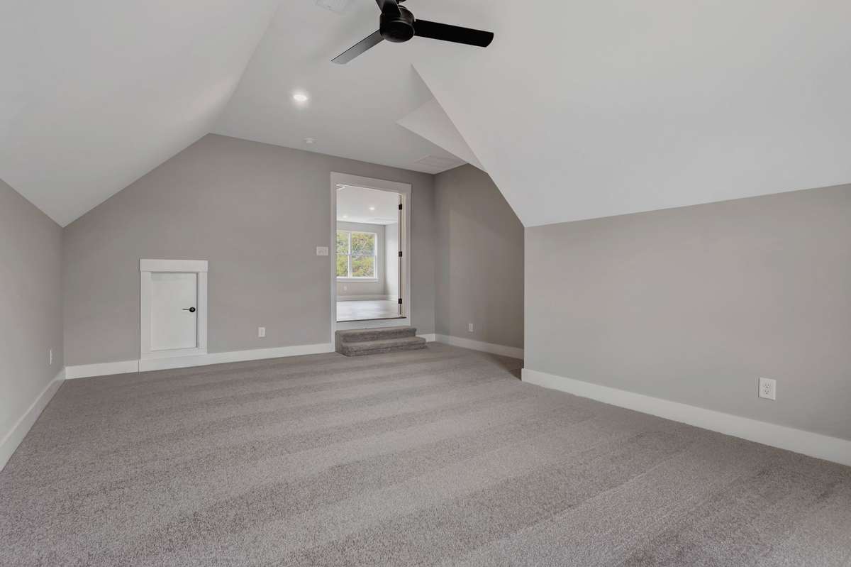 Example of builder's work from the Aspen plan in Saddle Ridge. Actual Summit home will vary.