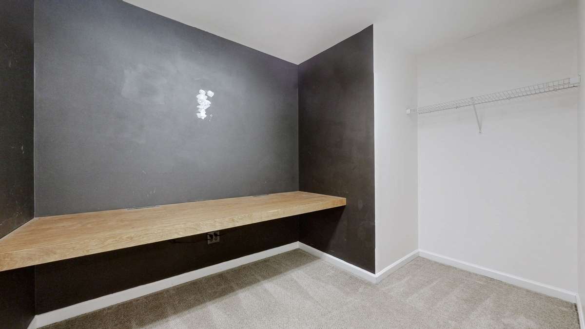 Bedroom 5 Closet (used as office)