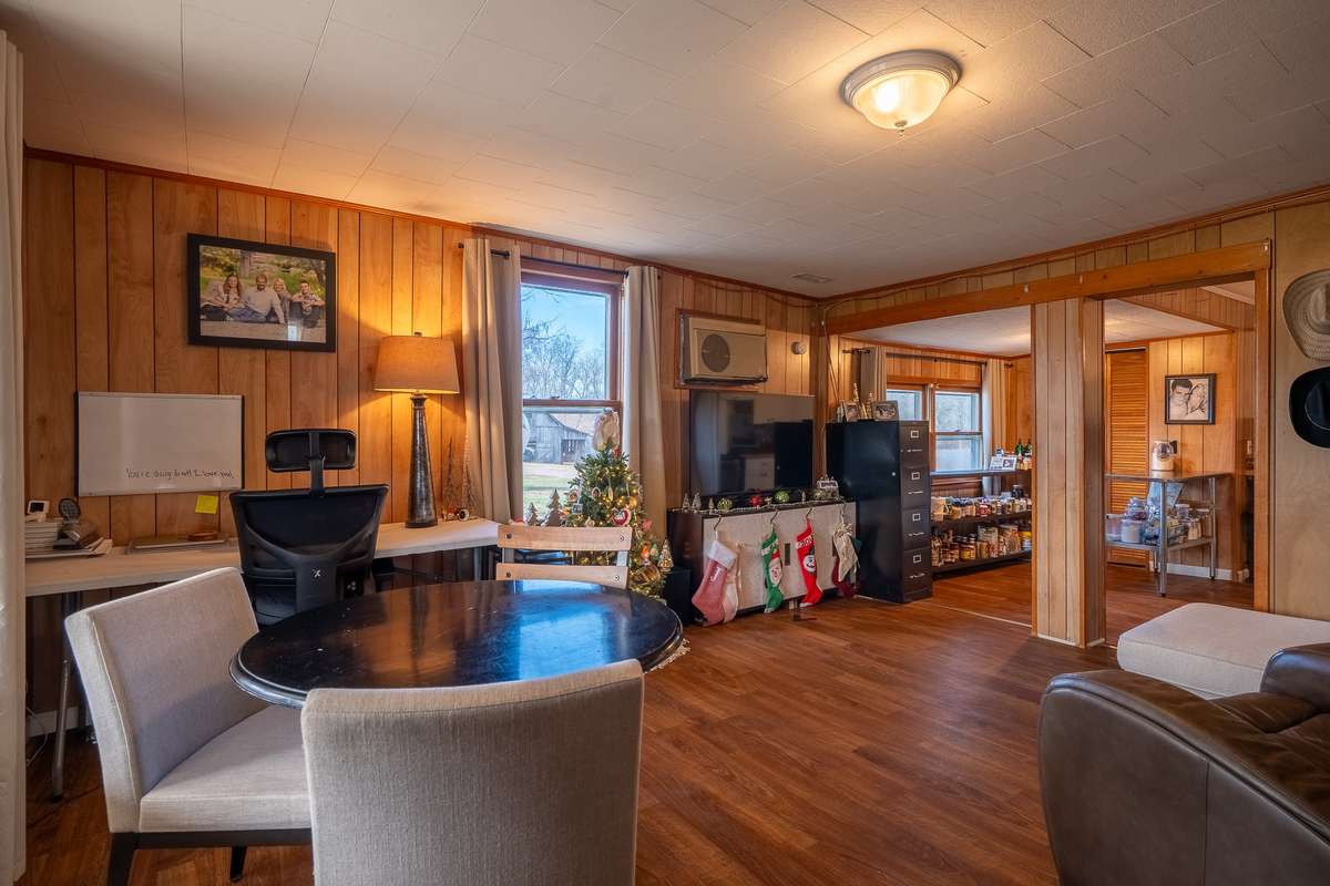 Farmhouse Living room