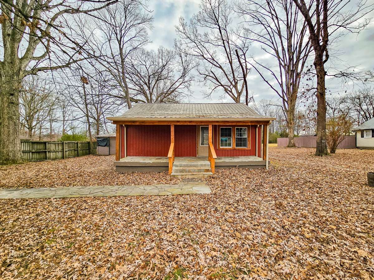 Cute Remodeled Home with great location!