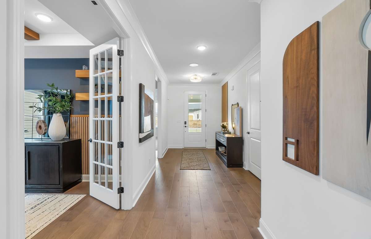 Model / Inspirational Photo: Ask Sales Consultant for Available Structural and Interior Design Options.