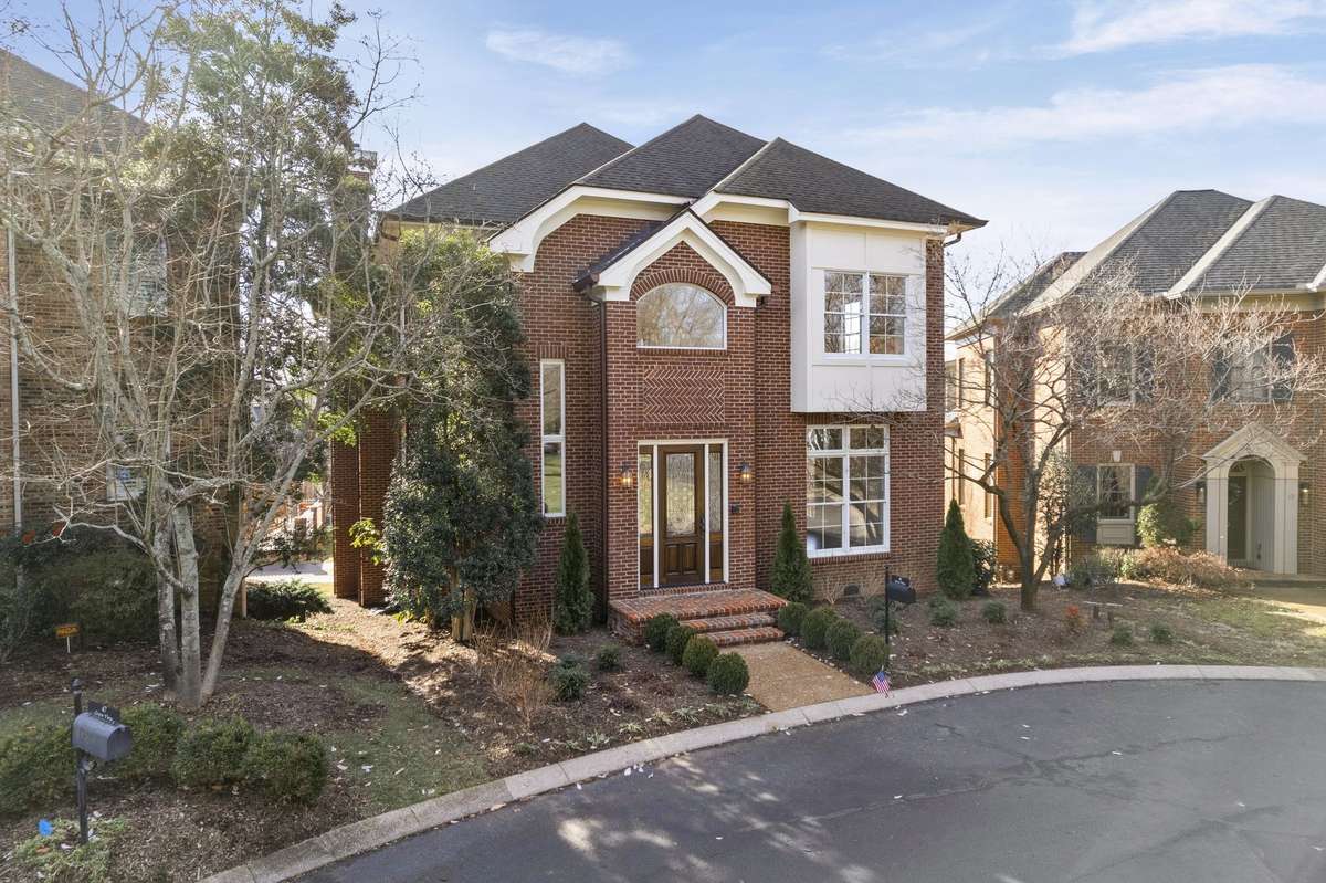 Enjoy strolls from your front door through this private gated neighborhood with walking paths and a beautiful lake. The neighborhood landscape is unmatched.