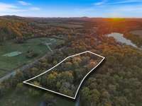 *PROPERTY LINES ARE APPROXIMATE* SEE SURVEY*