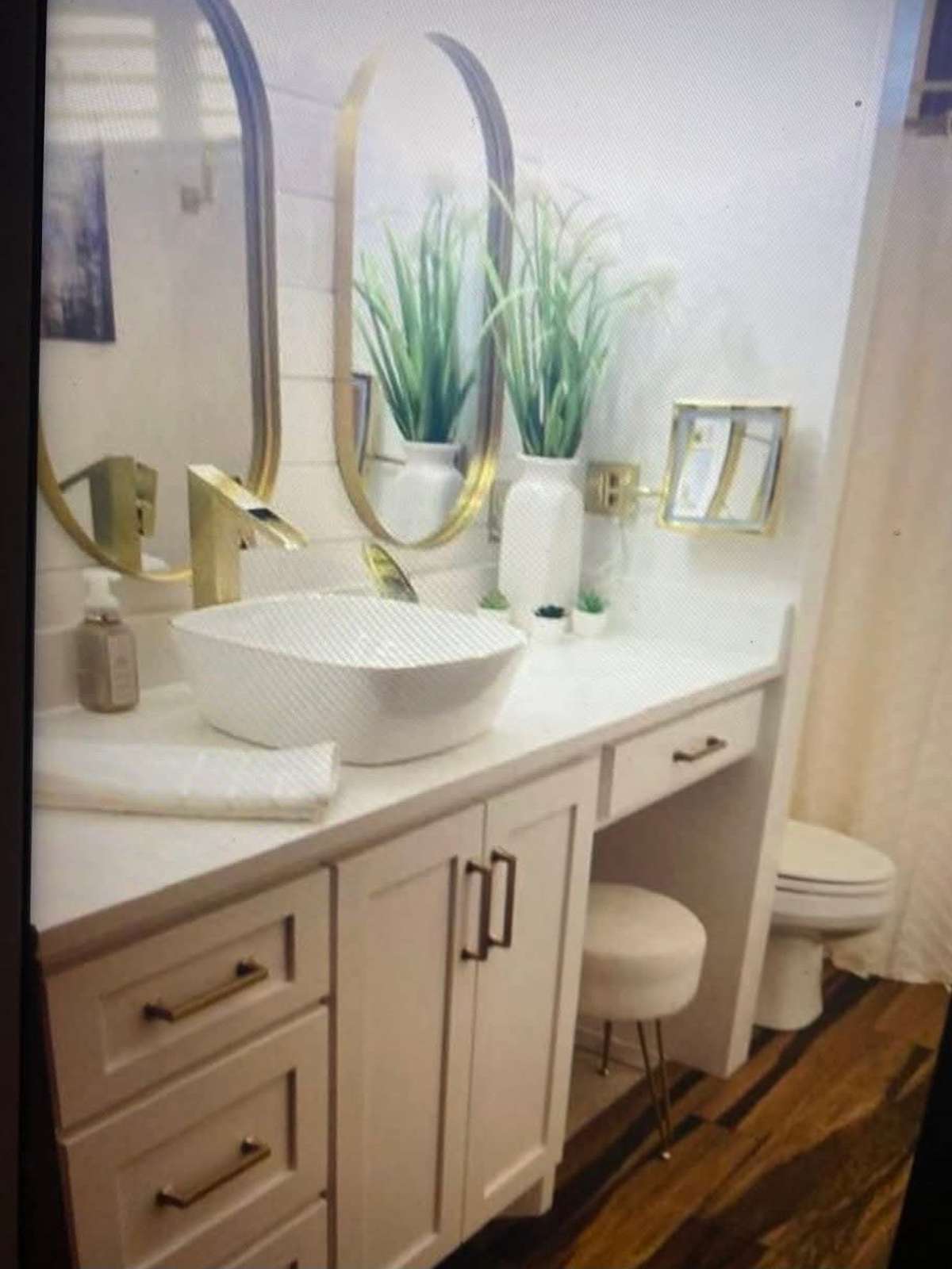 New Cabinets, Sinks and Faucets in Bathrooms.