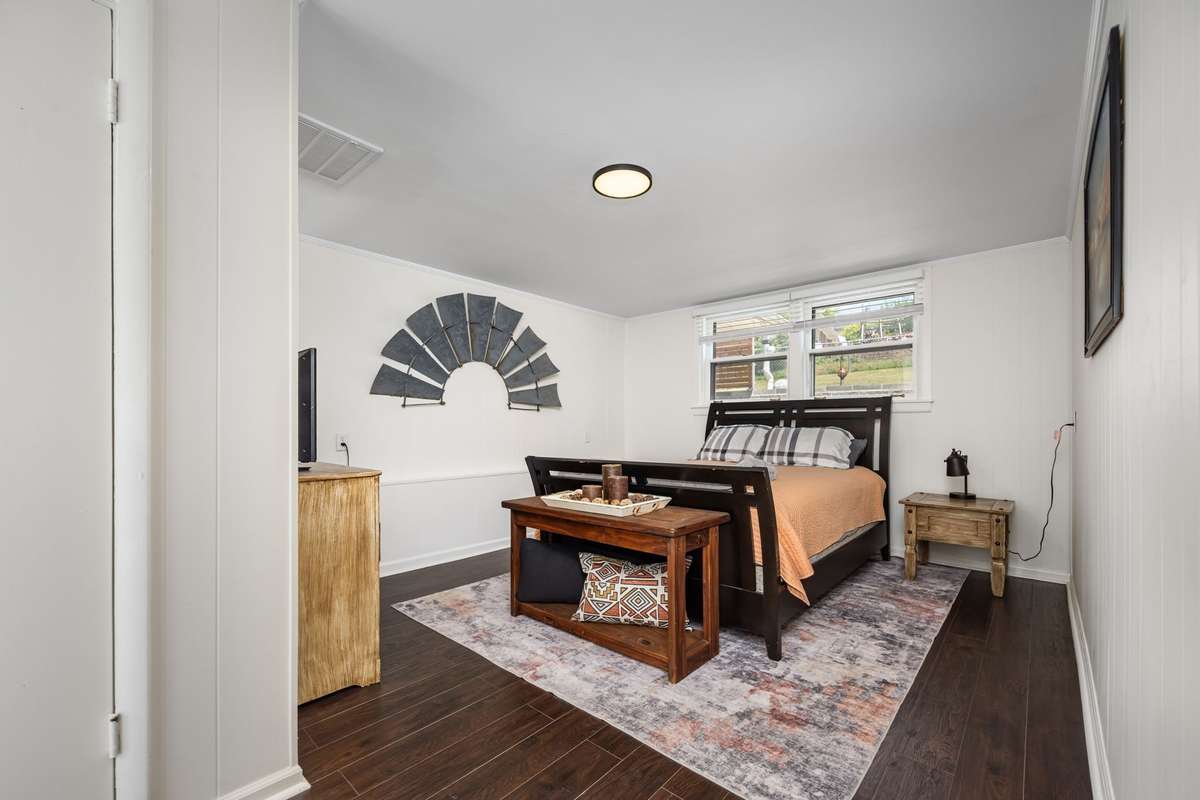 Secondary Bedroom