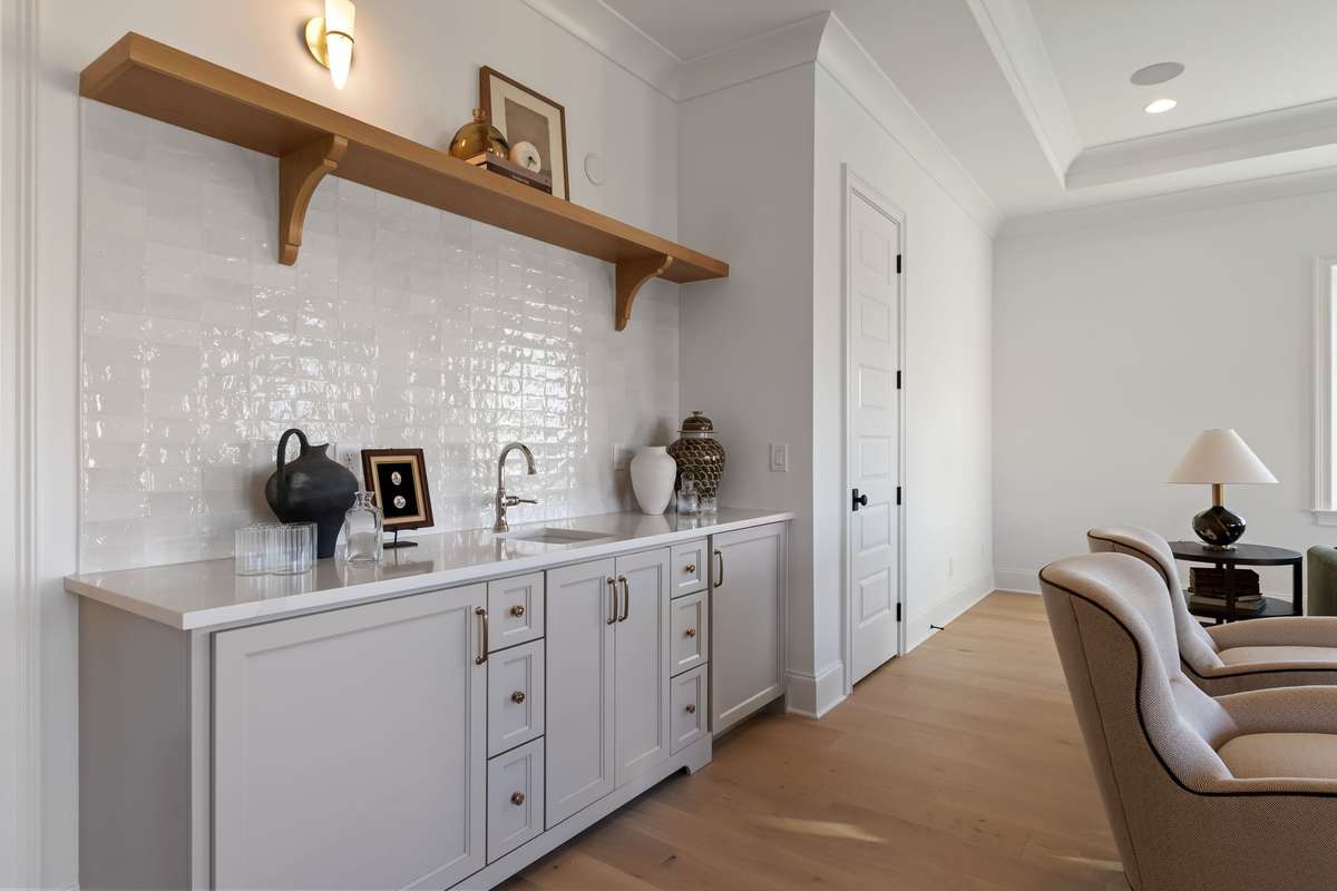 Bonus Room upstairs is a generous size and even has its own wet bar