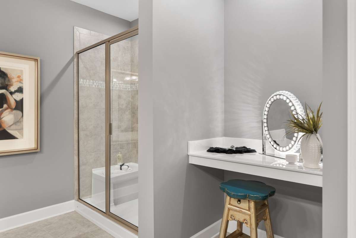 Private makeup vanity for convenience