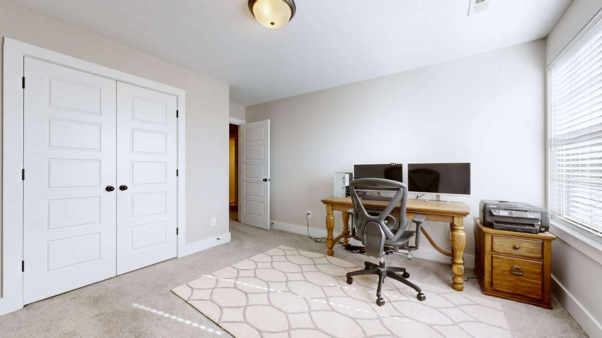 Third bedroom/office.