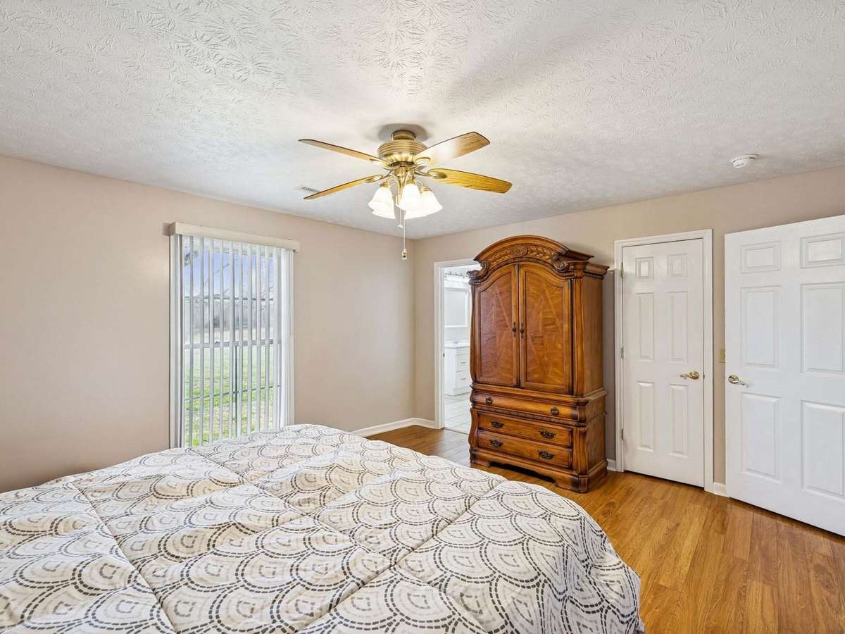Main House Bedroom 2