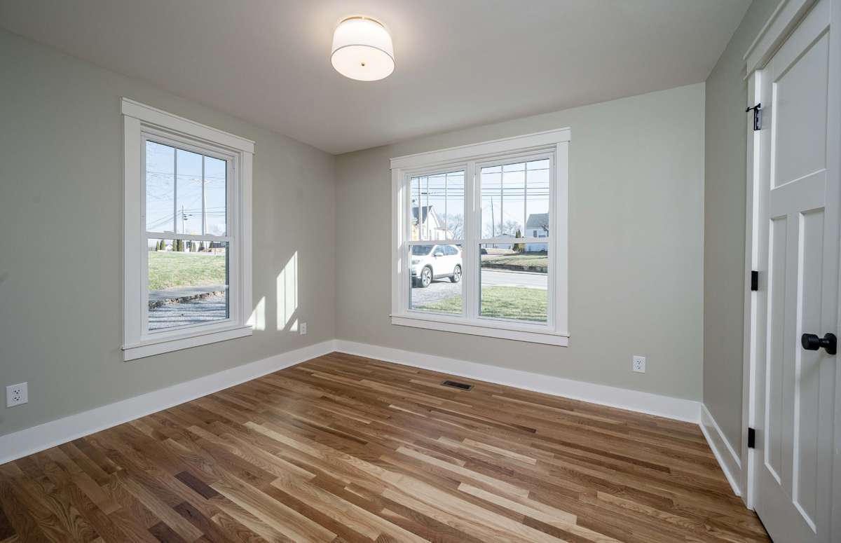 Bedroom 2 on the front. (zoned bedrooms)