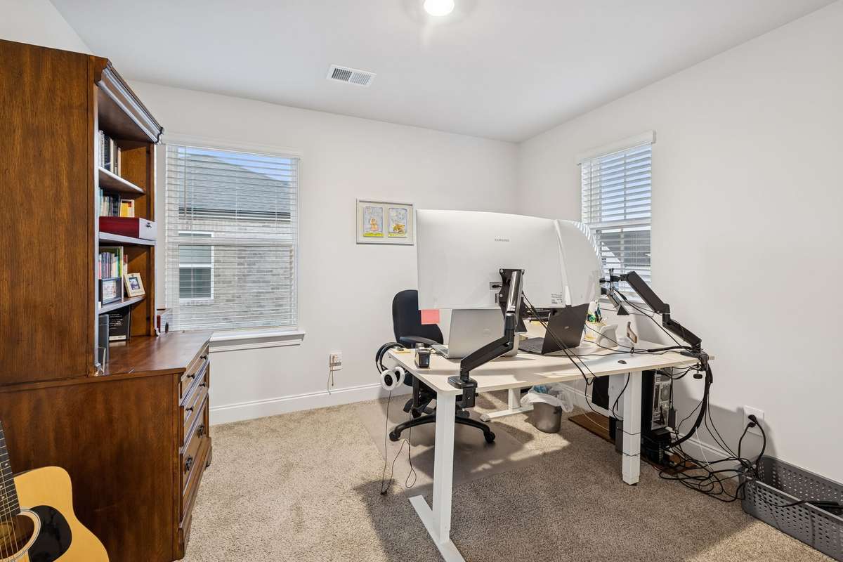 fourth bedroom/ office