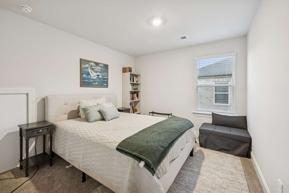 Third Bedroom with extra-large closet
