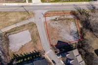 Estimated property lines are for illustration purpose only. Please see official property records for actual property lines.