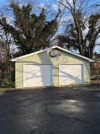 2 Car Detached Garage