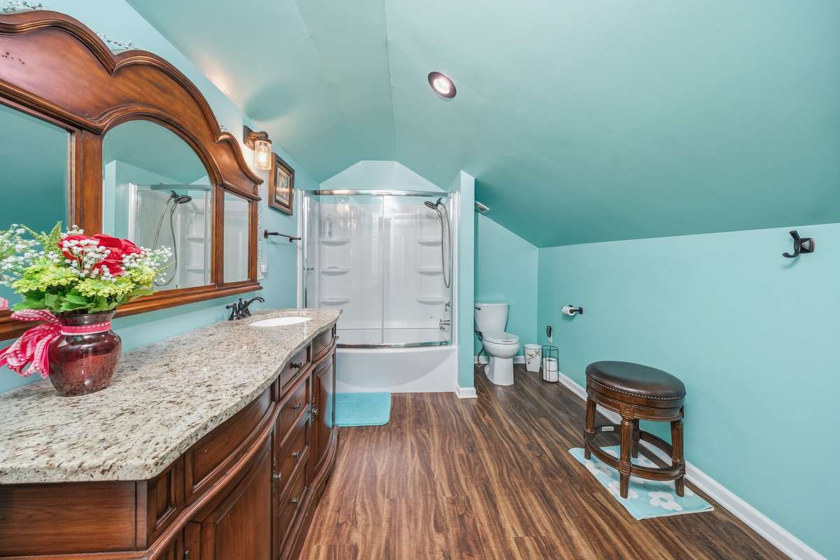 Upstairs bathroom is HUGE!
