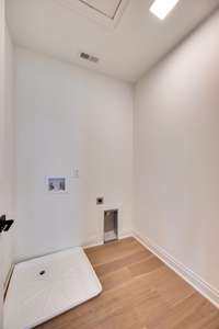 Laundry/ Closet