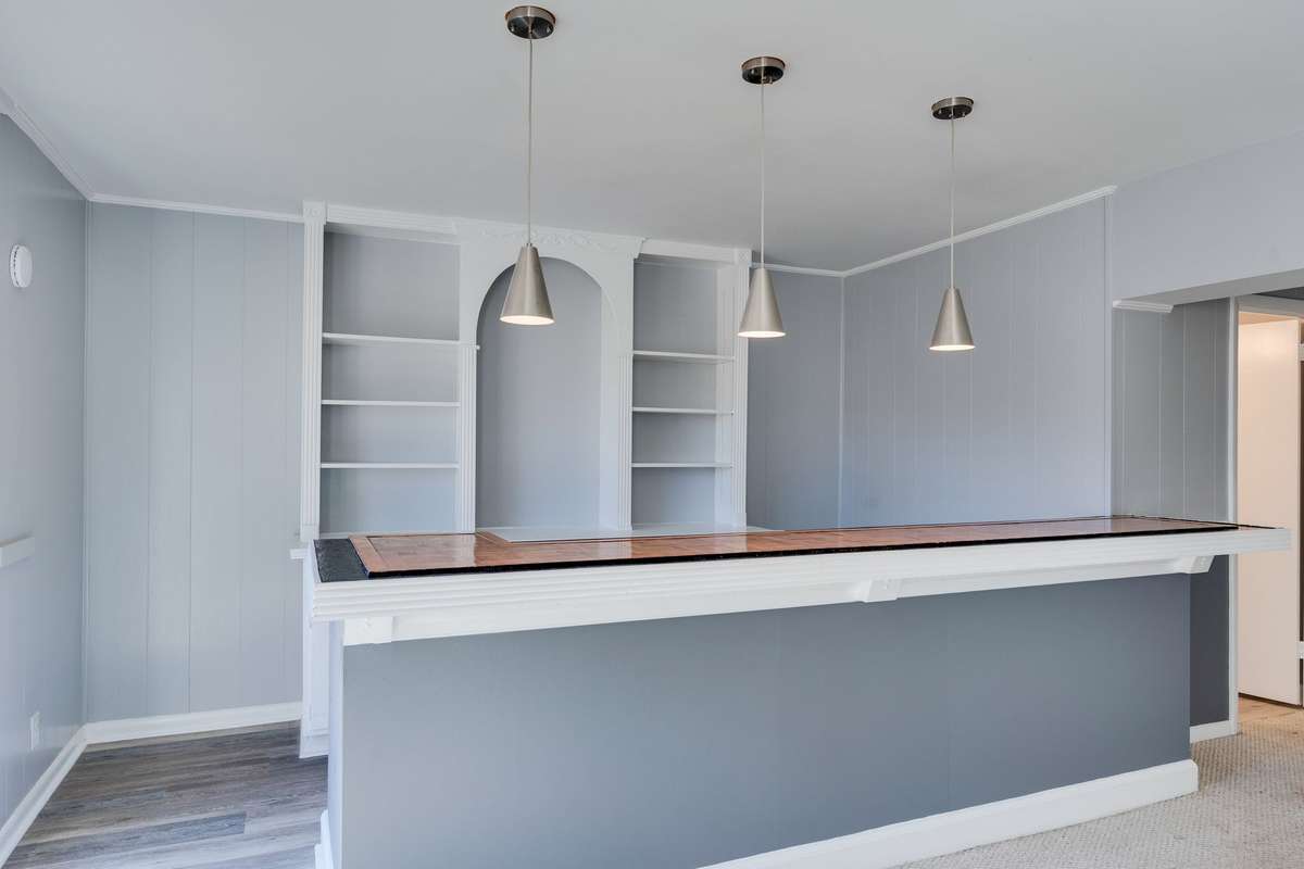 Wet Bar!
