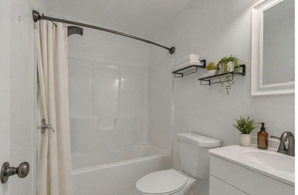 AI STAGING HALL BATHROOM