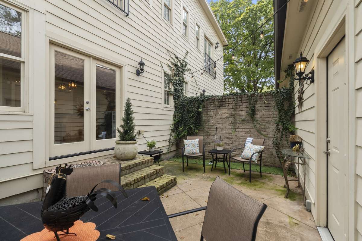 Private patio