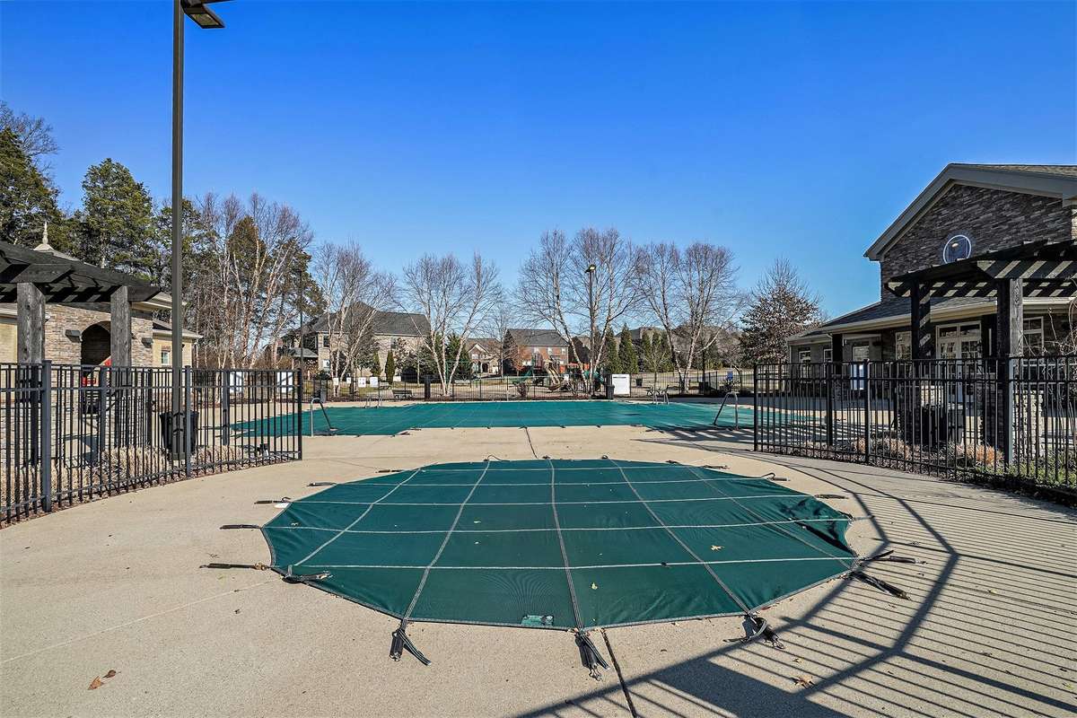 Community pool