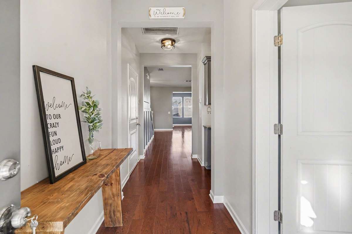 Entry way