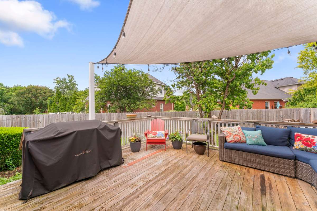 Deck