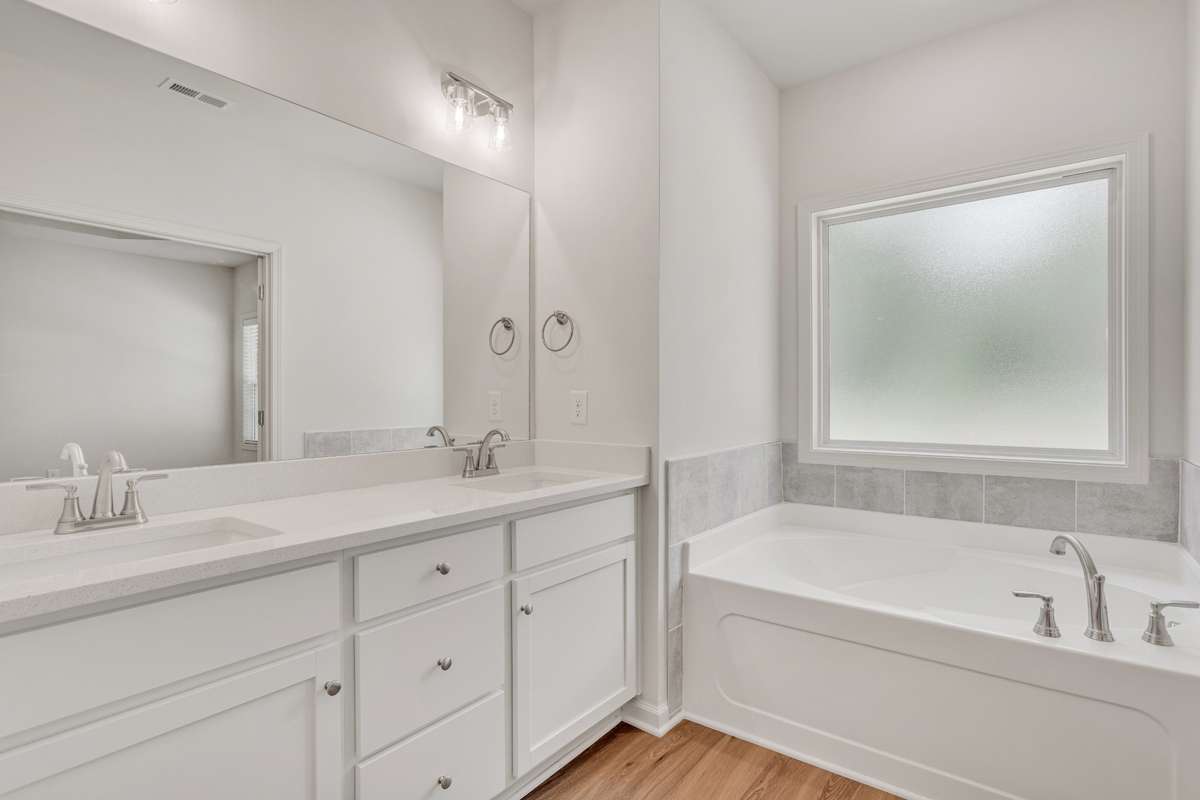 Photo of lot 8 with same floor plan but flipped.