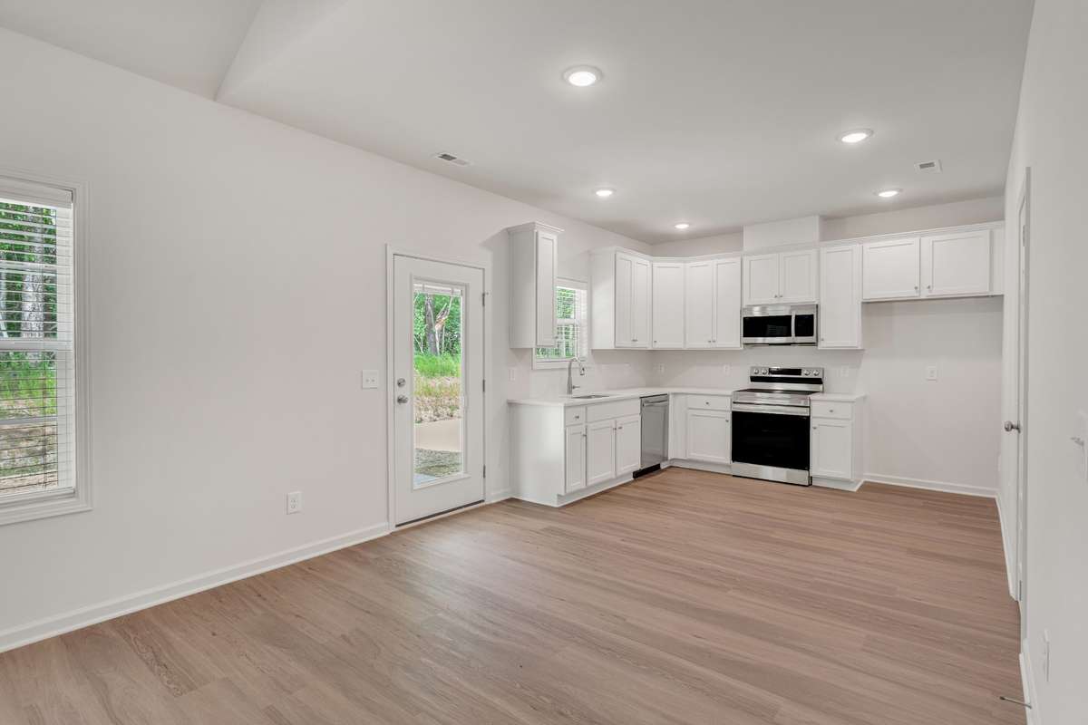 Photo of lot 8 with same floor plan but flipped.
