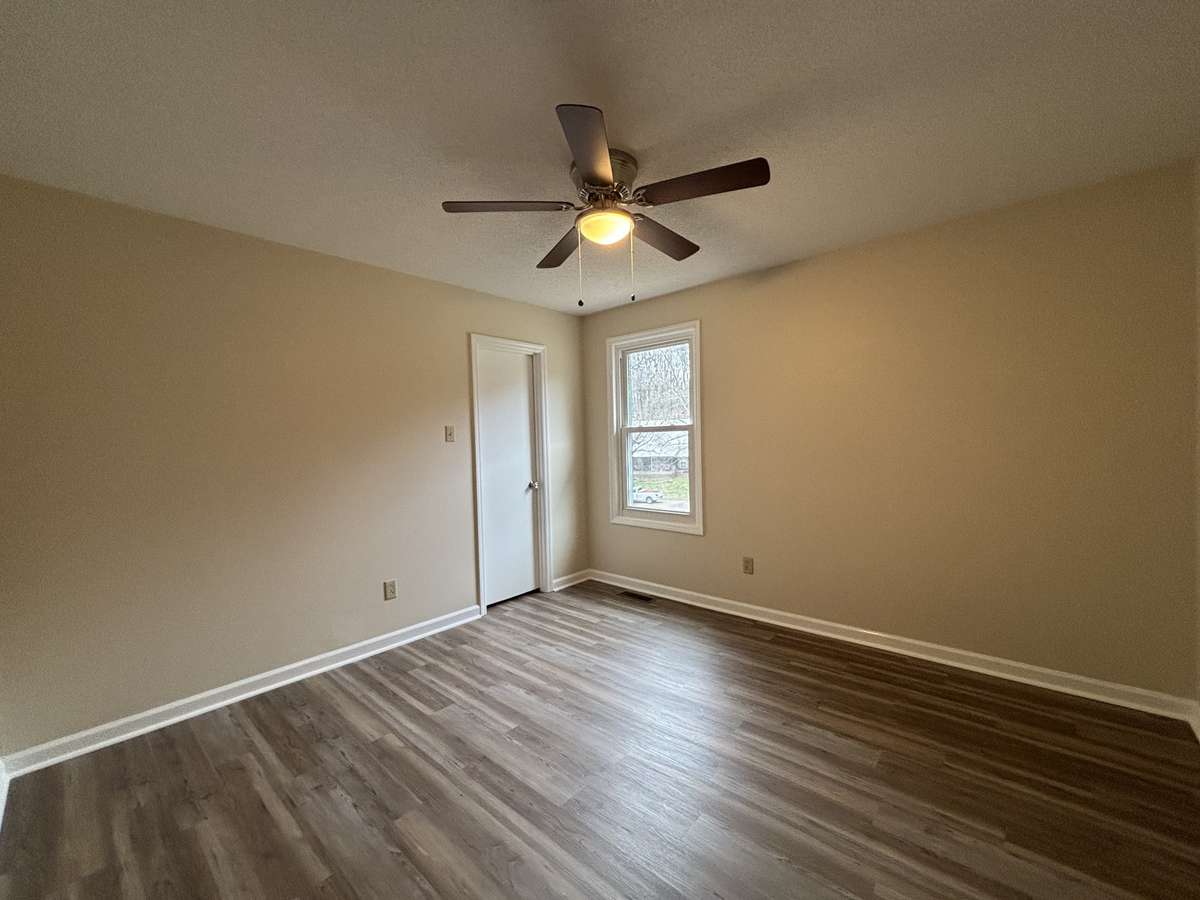 2nd Bedroom has Walk-in Closet