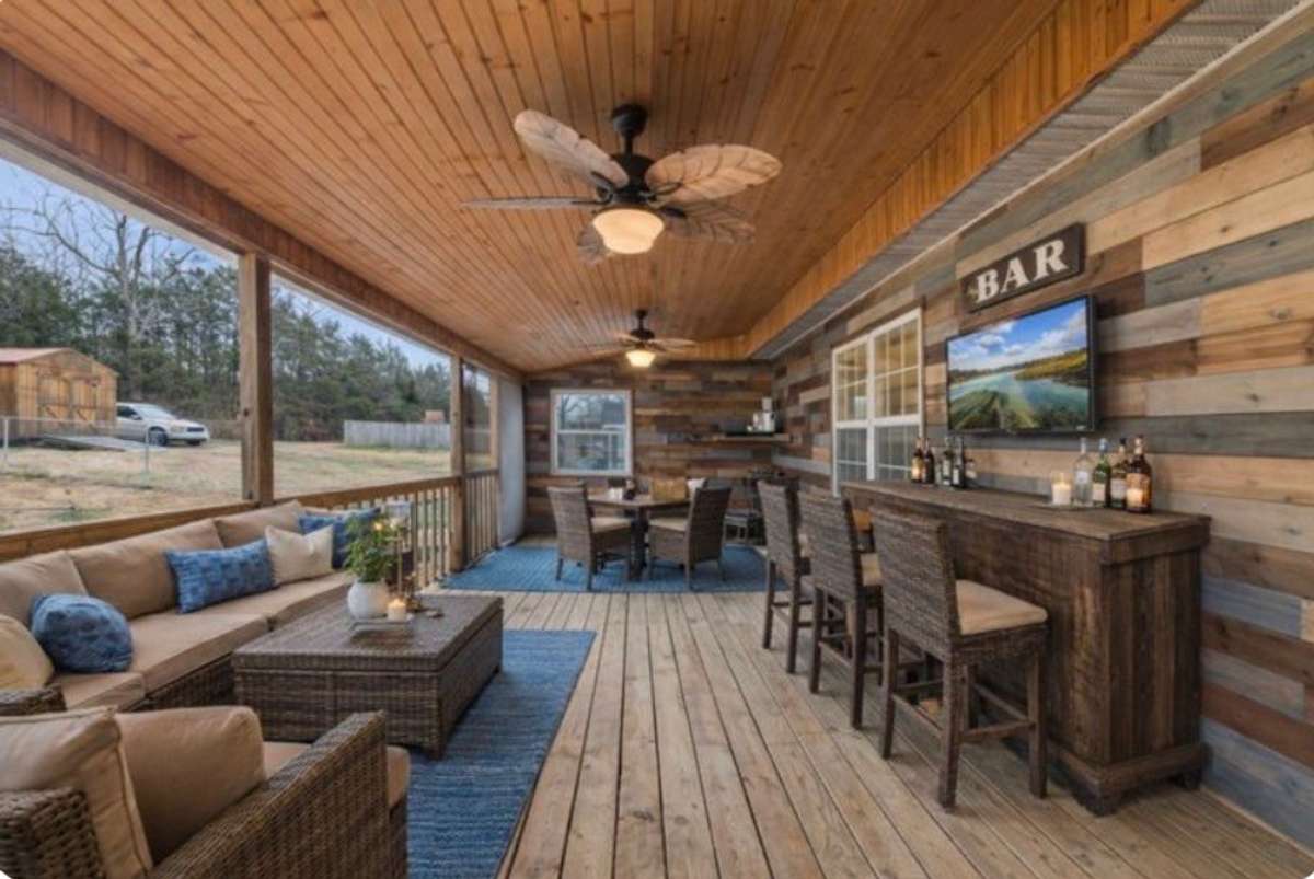 Virtual staging