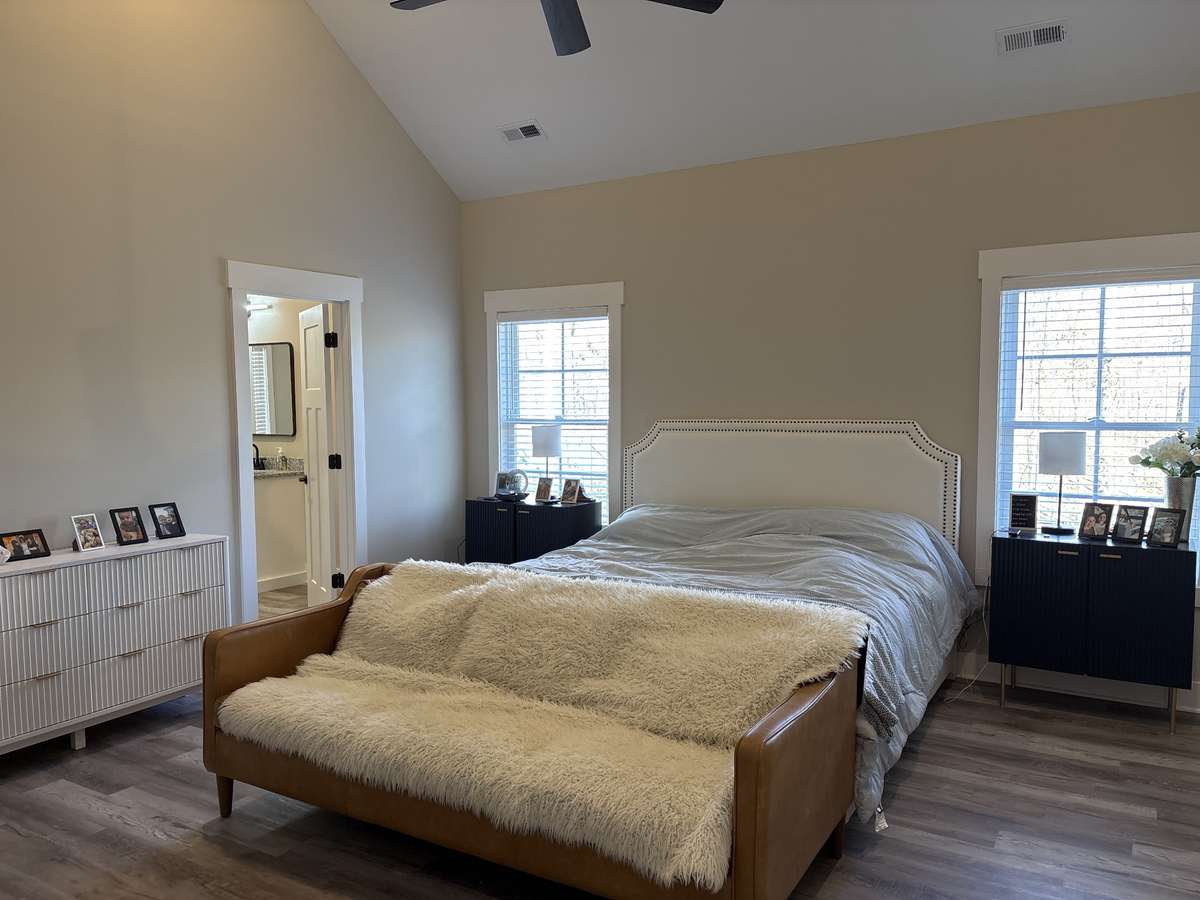 Large Primary Bedroom w/Vaulted Ceiling & Full Bath
