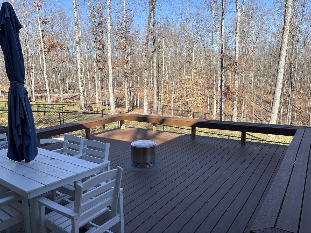 Huge Trex Deck on Back of Home (White Table & Chairs do not remain)