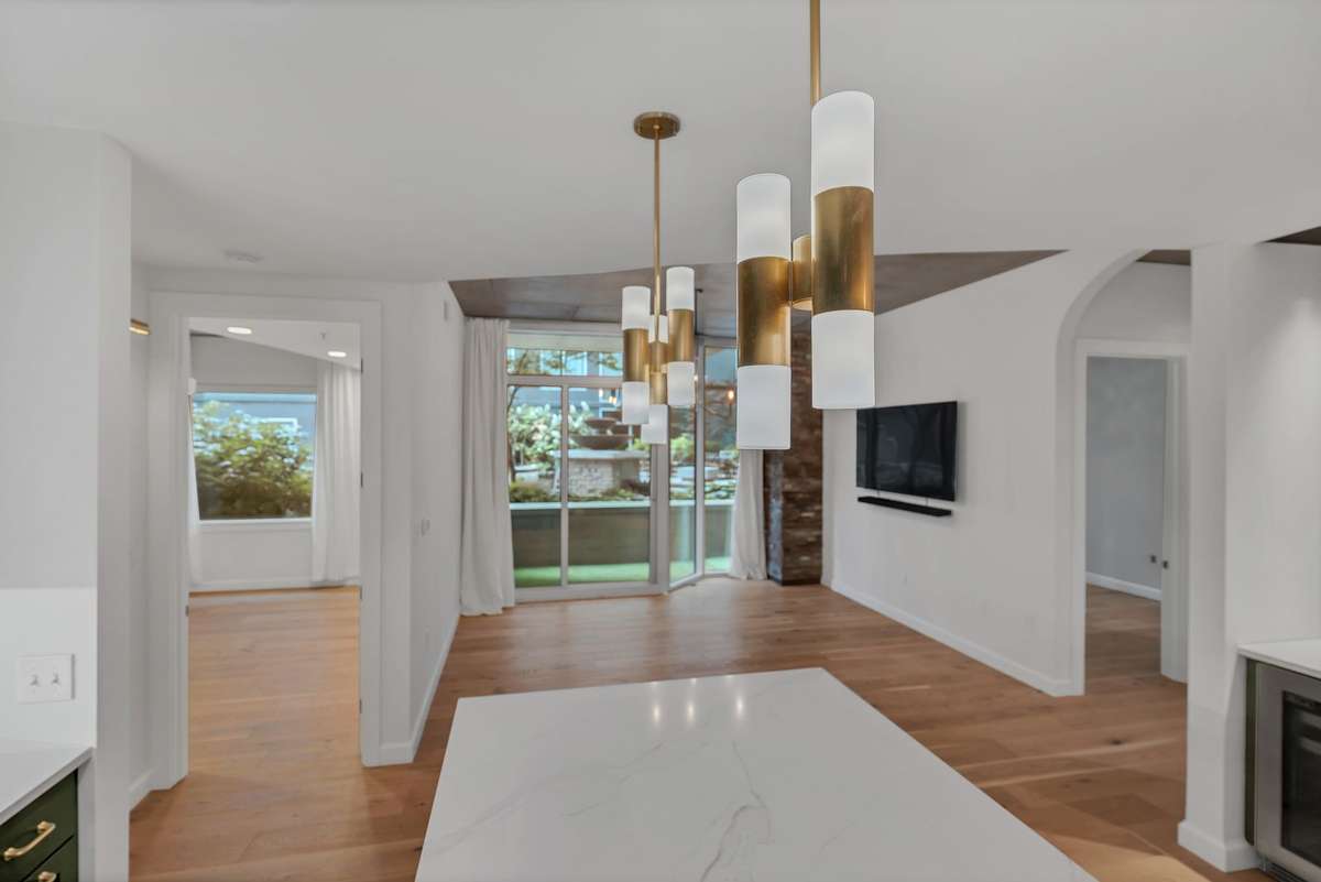Room to spread out with bedrooms and full bathrooms separated by the living areas
