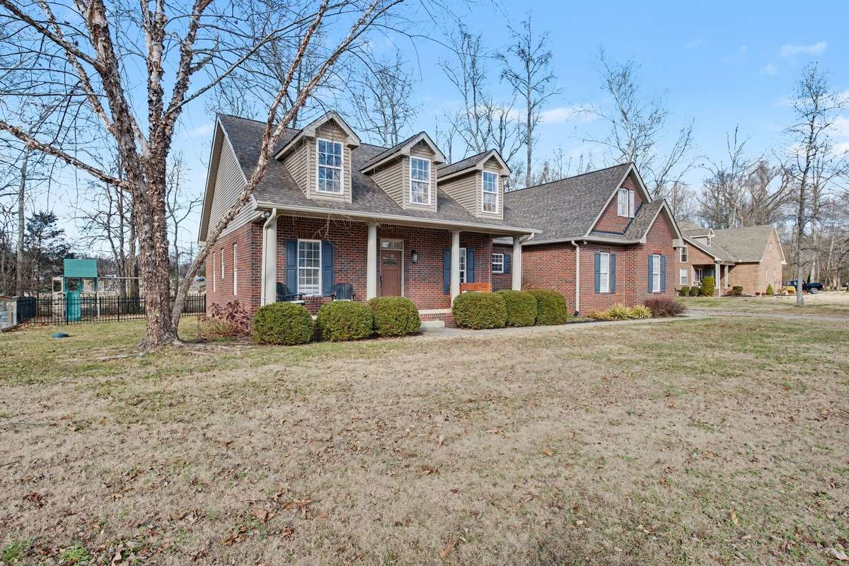 Large Corner Lot!