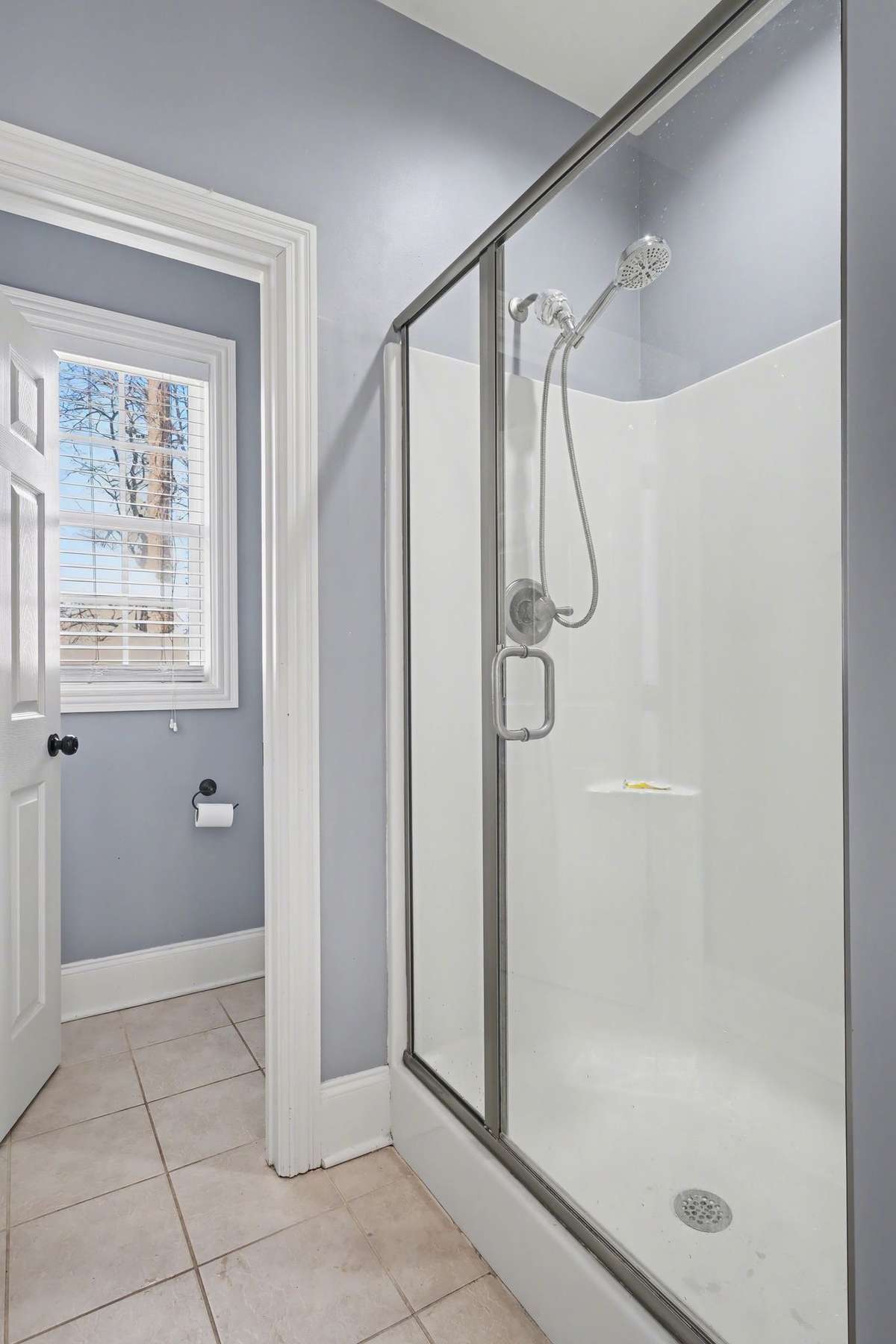 Separate Shower!