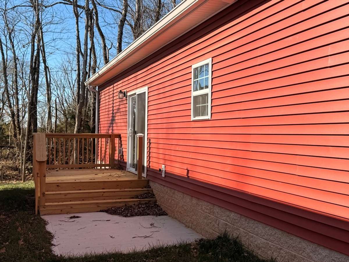 DECK/PATIO