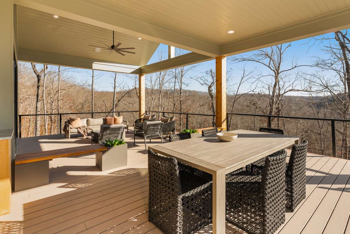 An outdoor entertaining area made for long evenings and easy hosting.