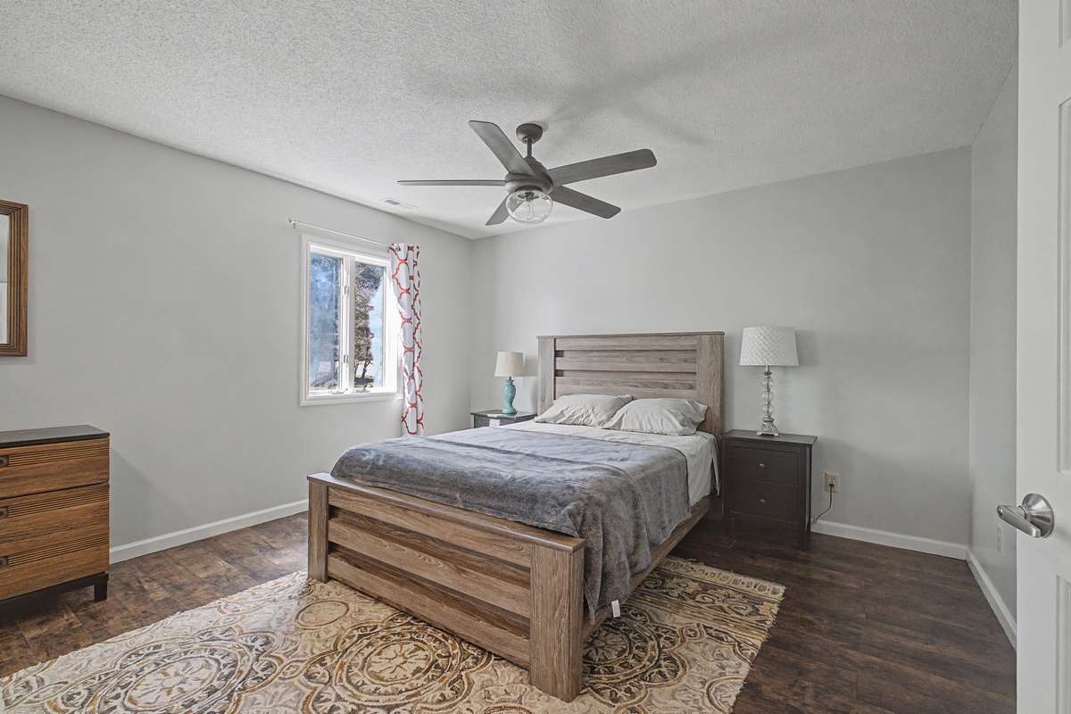Second floor bed room