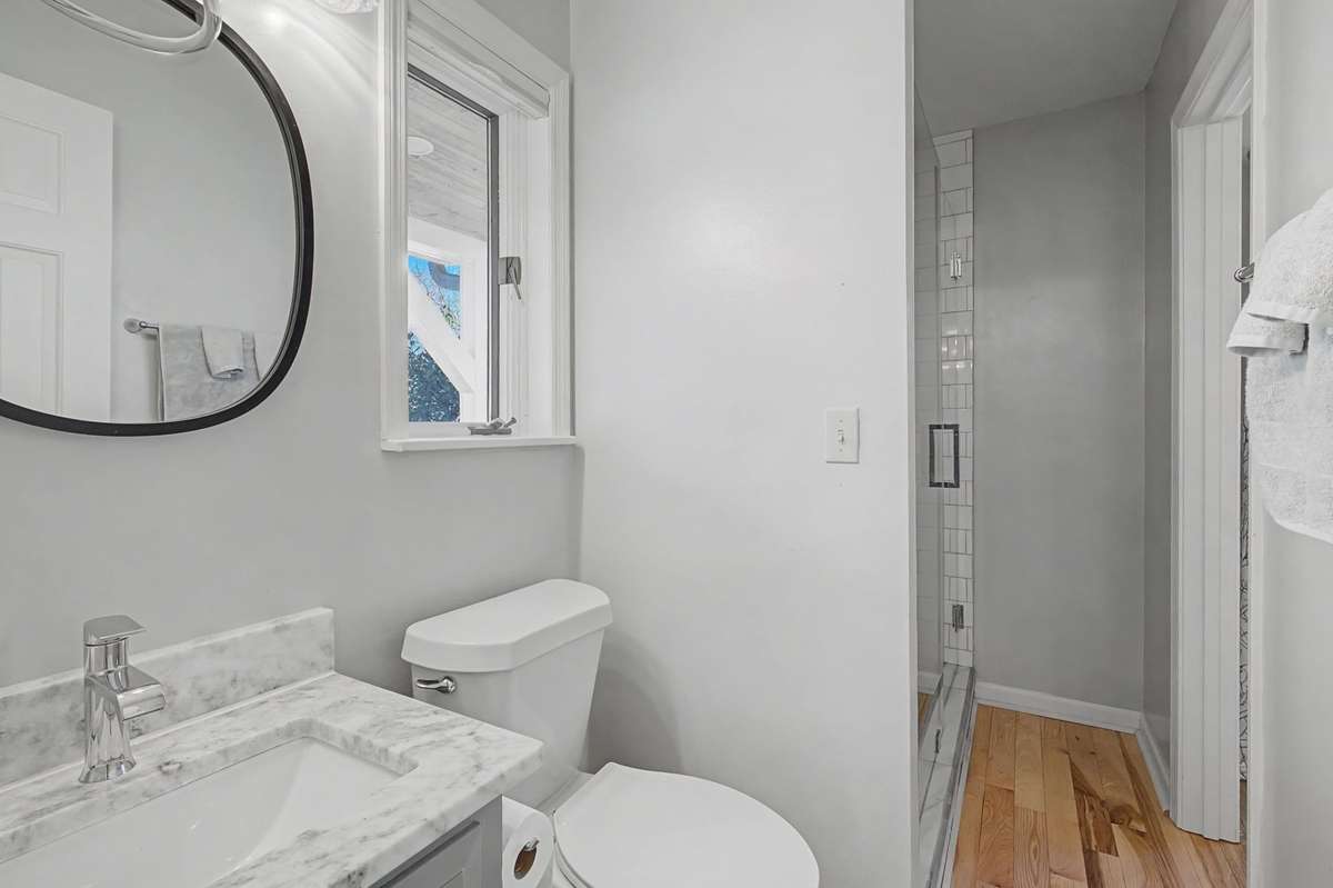 Main floor bath