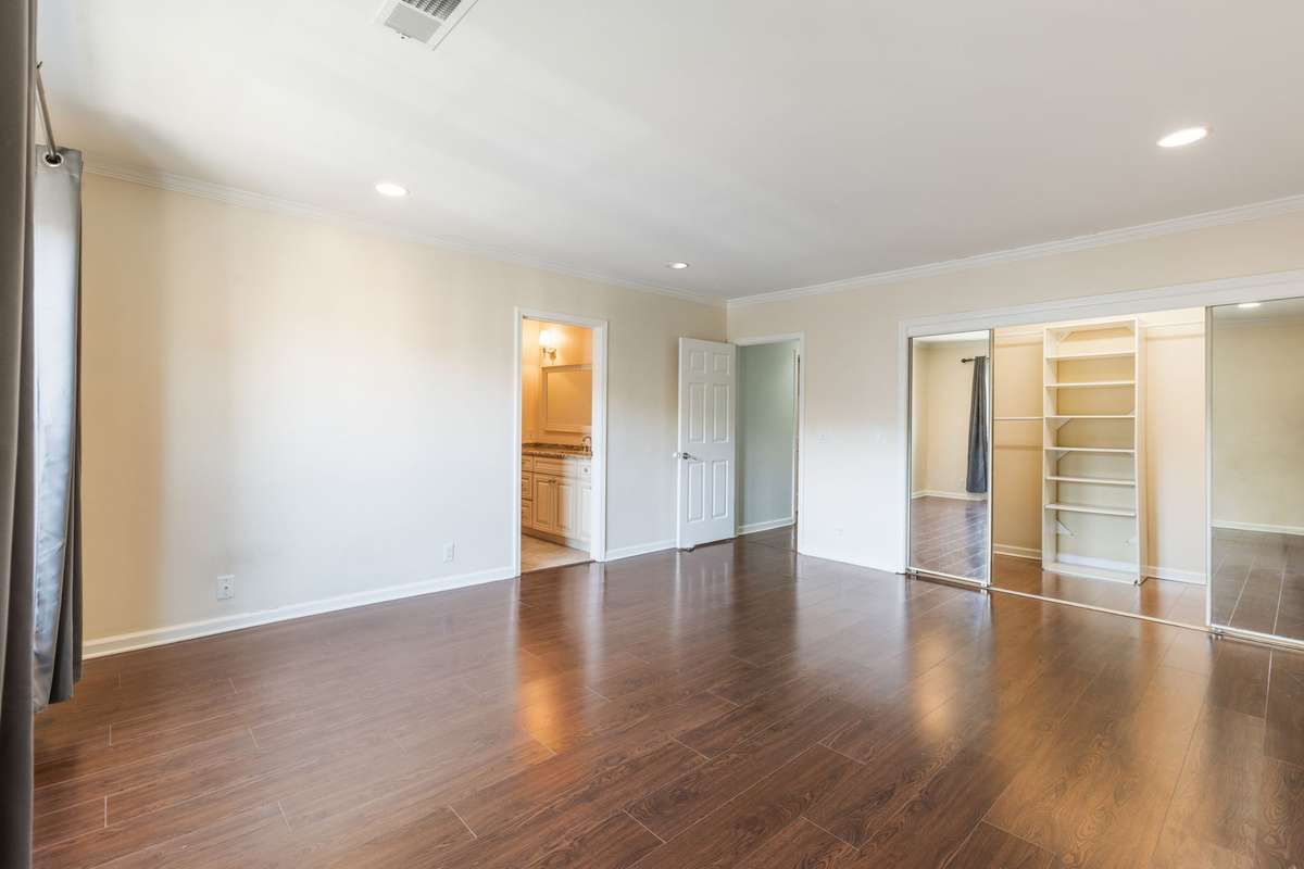 Upstairs bedroom and large closet