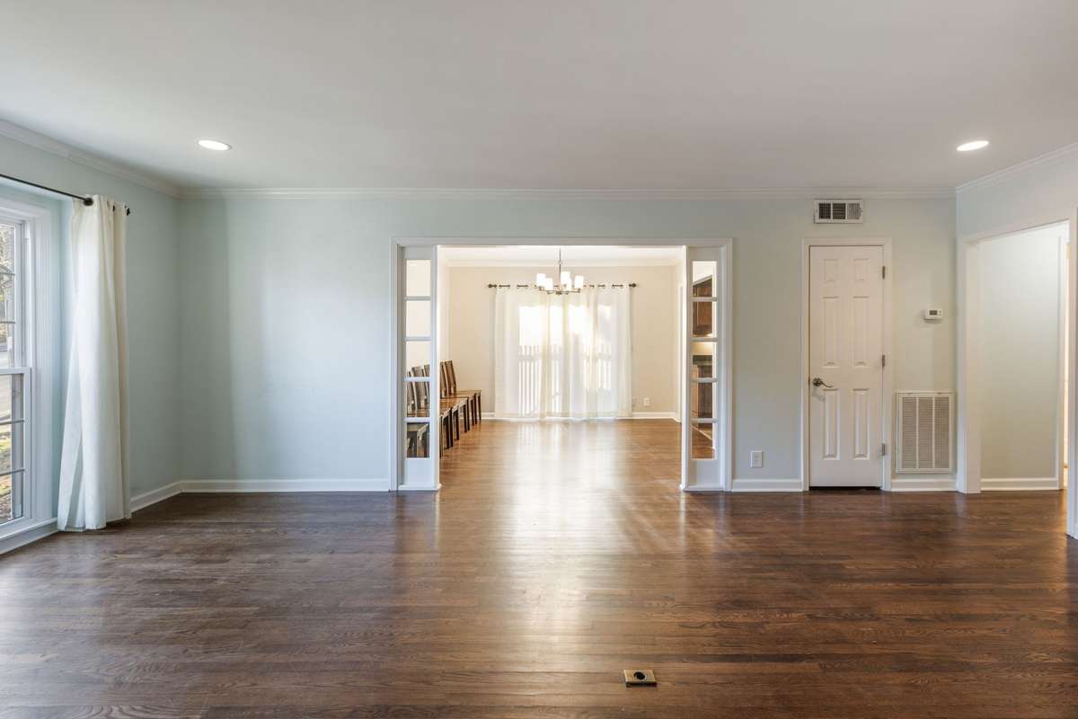 The dining room off the living area