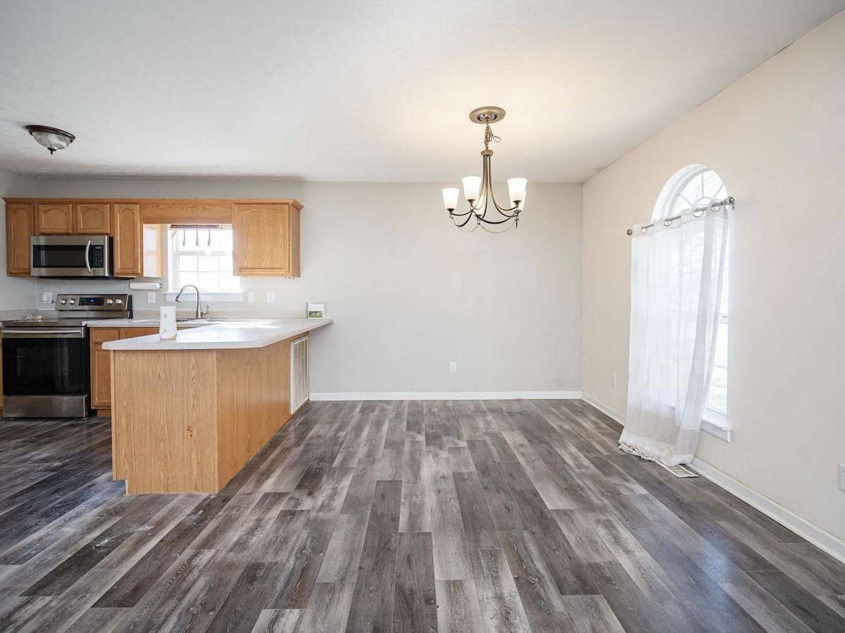 Dining area and counter bar seating