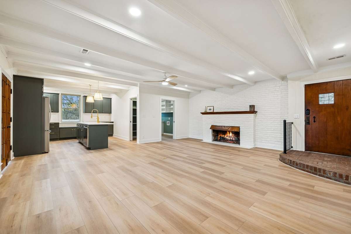 Family Room & Kitchen