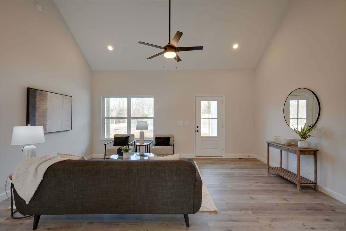 STUNNING Interior Finishes!!!