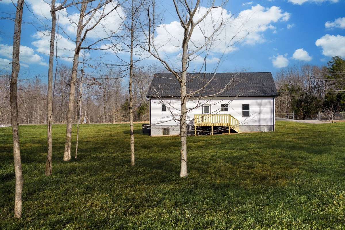 ****LAND***LAND****LAND****
Note: Green Grass Edits on all Exterior Photos