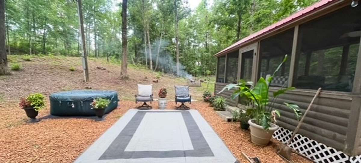 Hot tub will also remain.