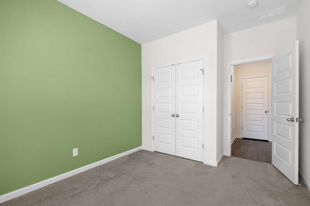 Bedroom 2 with closet