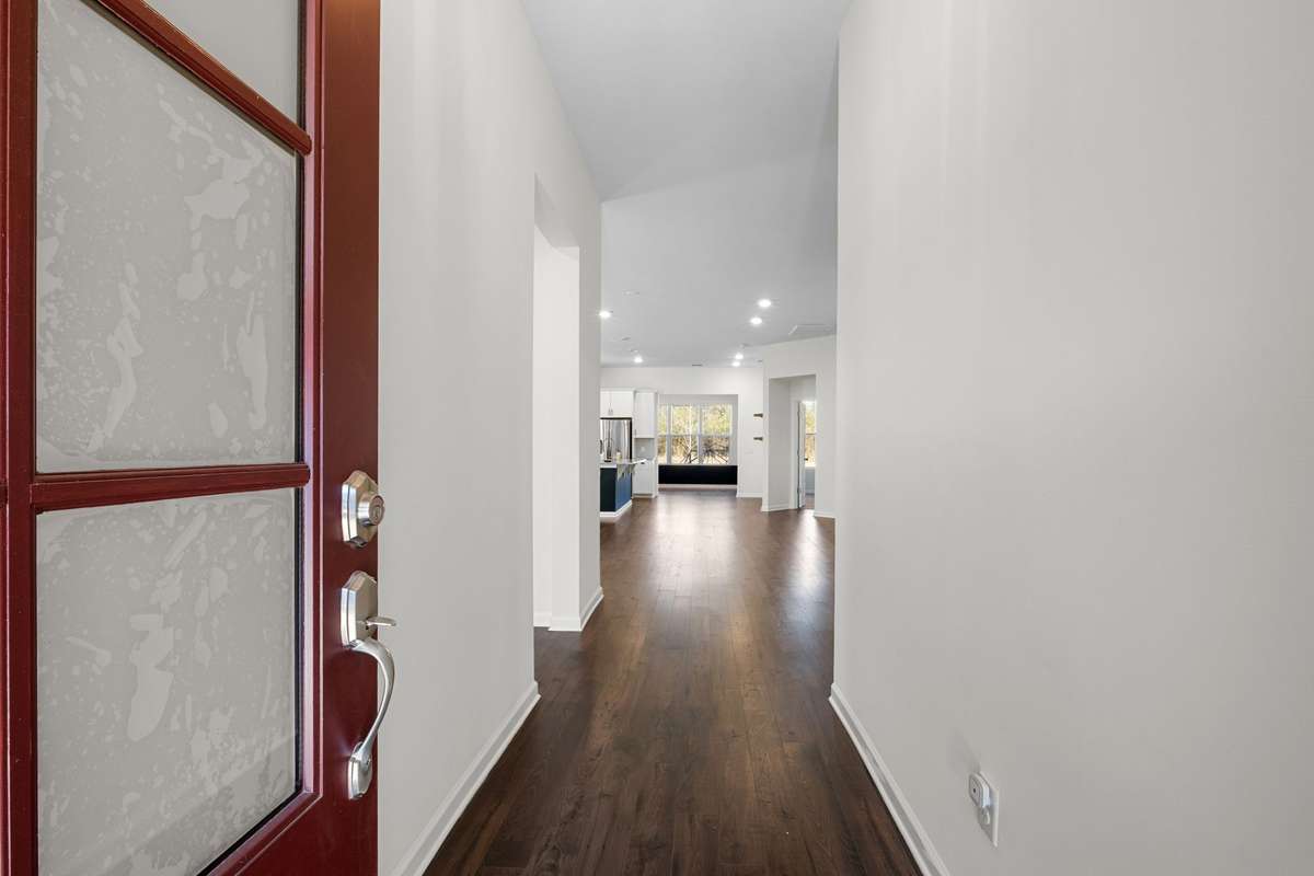 Front entry foyer